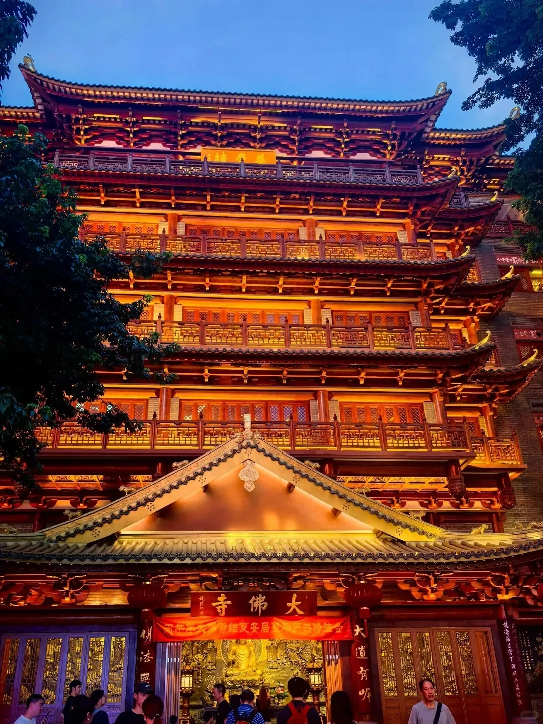 广东赤坎古镇夜景
